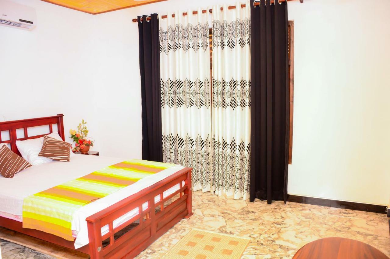 Joseph Family Villa Negombo Exteriér fotografie